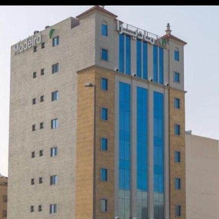 Madeira Hotel Suites Nadinah Екстериор снимка