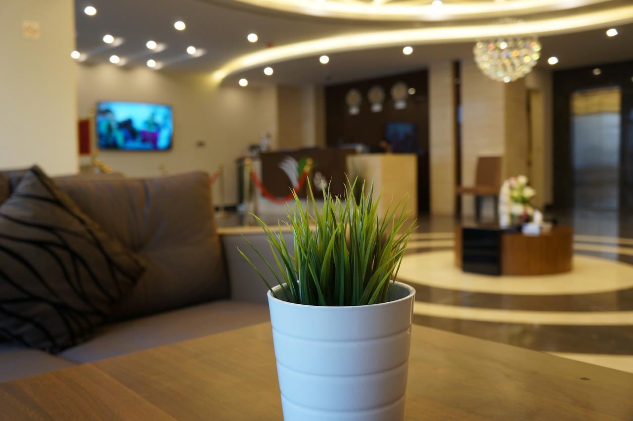 Madeira Hotel Suites Nadinah Екстериор снимка
