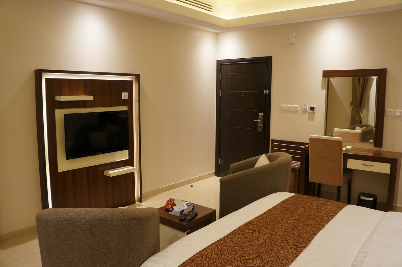 Madeira Hotel Suites Nadinah Екстериор снимка