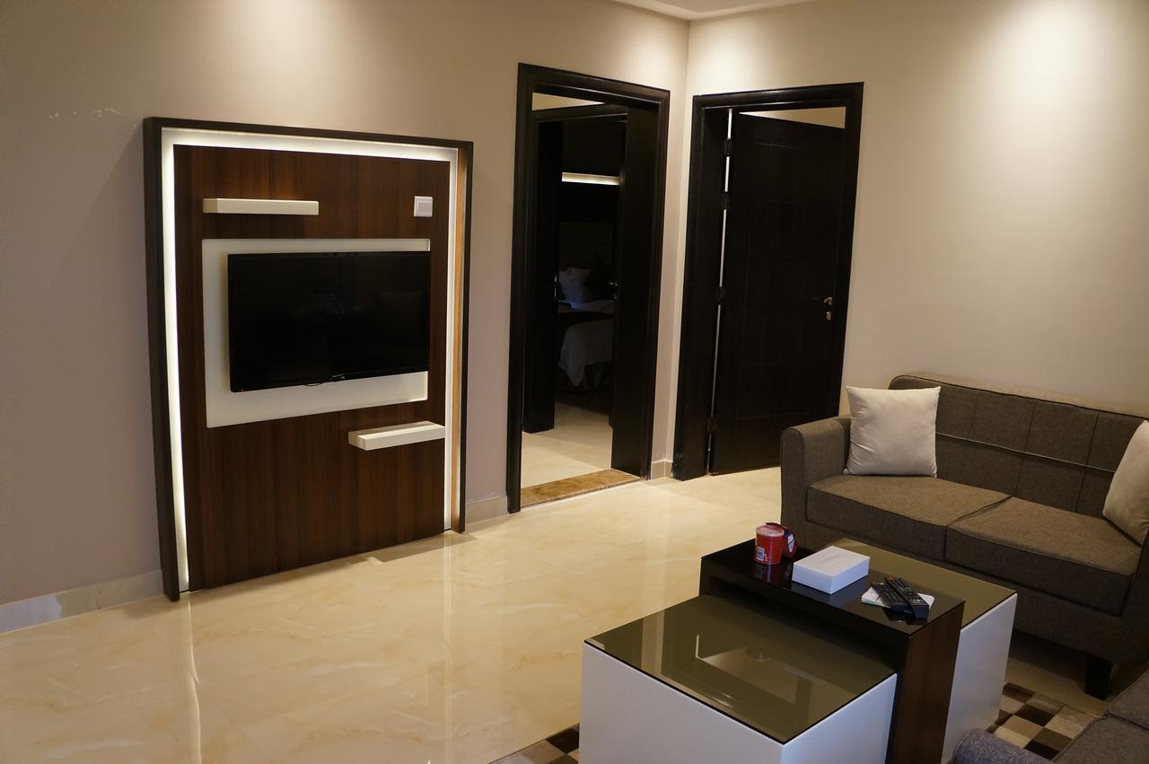 Madeira Hotel Suites Nadinah Екстериор снимка
